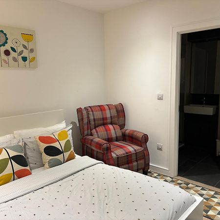 Modern En-Suite Room And Self Catering In 伦敦 外观 照片